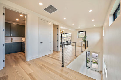 6 ft. Deck Cable Railing, 36 in. Base Mount, White , Stainless